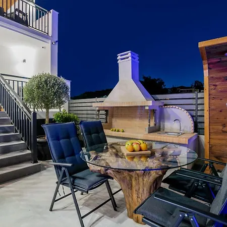 Eagle's Nest - Adjoining Villas! Villa *