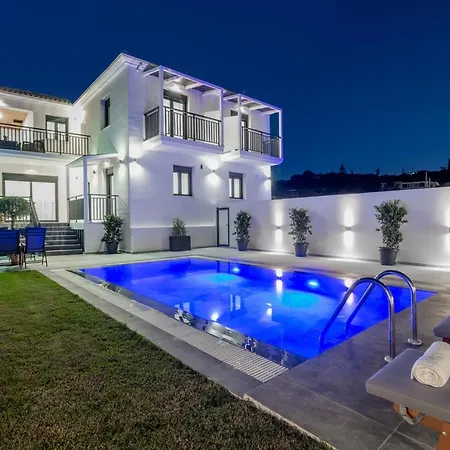 Villa Eagle's Nest - Adjoining Villas! *